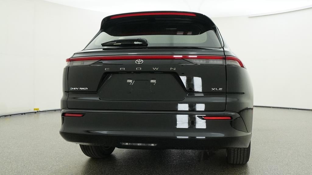 2026 Toyota Toyota Crown Signia XLE