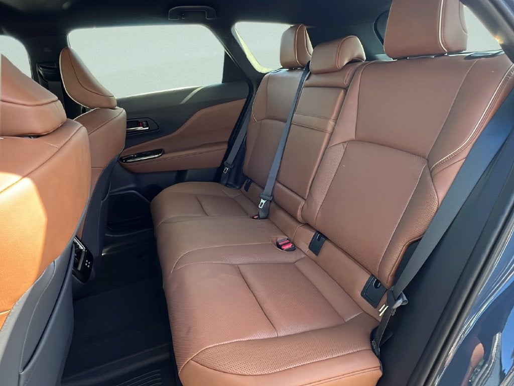 2026 Toyota Toyota Crown Signia XLE