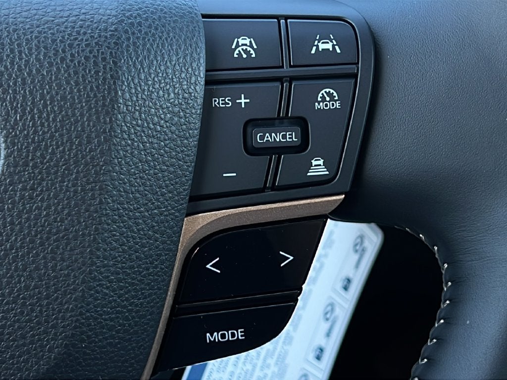2026 Toyota Toyota Crown Signia XLE