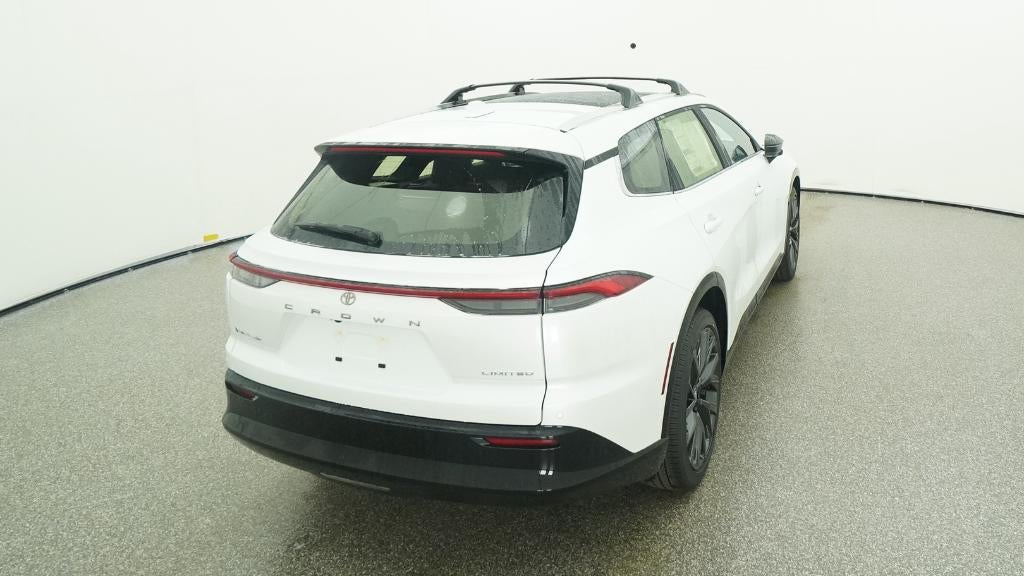 2026 Toyota Toyota Crown Signia Limited