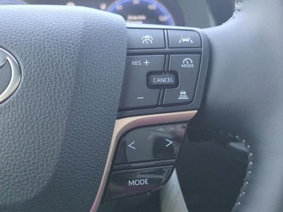 2026 Toyota Toyota Crown Signia Limited