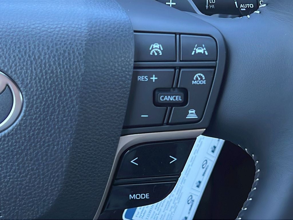 2026 Toyota Toyota Crown Signia Limited