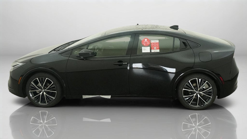 2027 Toyota Prius XLE