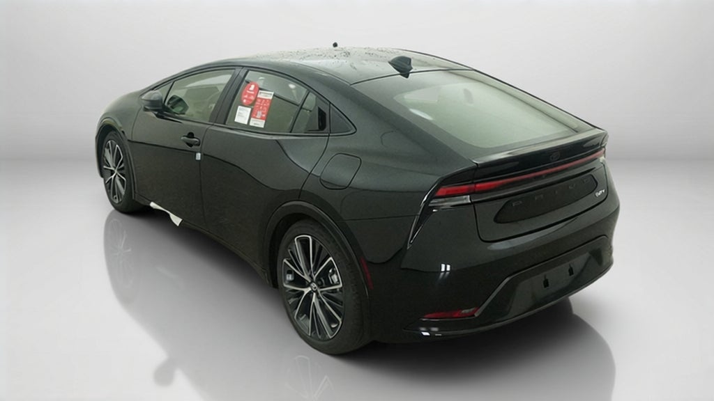 2027 Toyota Prius XLE