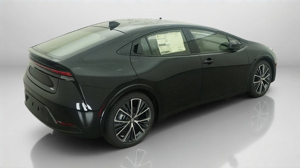 2027 Toyota Prius XLE