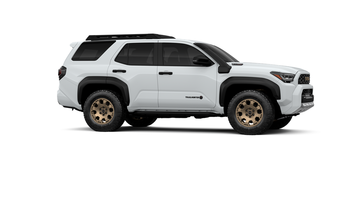 2026 Toyota 4Runner i-FORCE MAX 4Runner Trailhunter