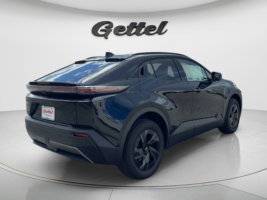 2026 Toyota C-HR SE