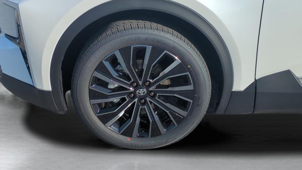 2026 Toyota C-HR XSE