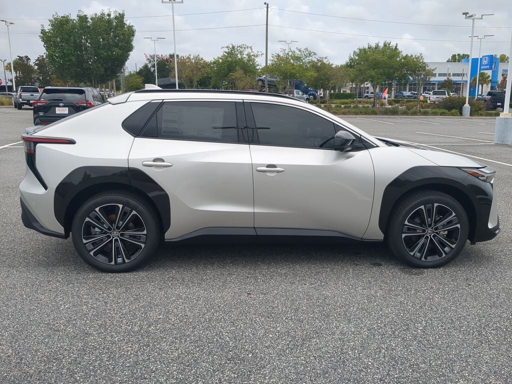 2025 Toyota bZ4X Limited