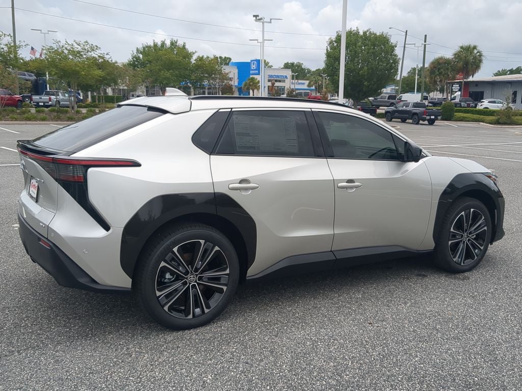 2025 Toyota bZ4X Limited