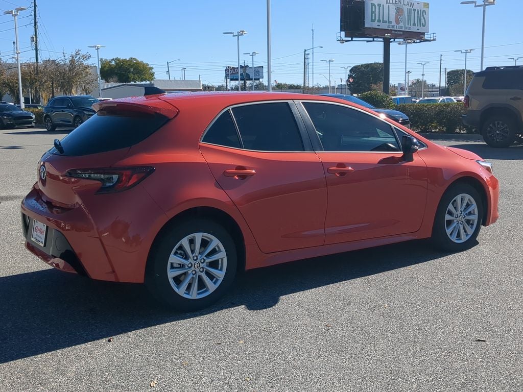 2026 Toyota Corolla Hatchback SE